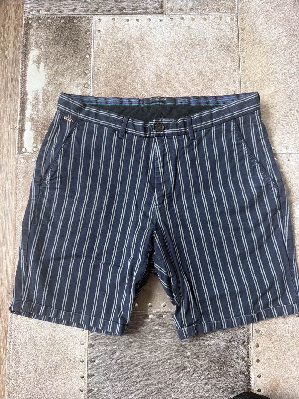 Scotch & Soda Men's Navy Striped Shorts - W31